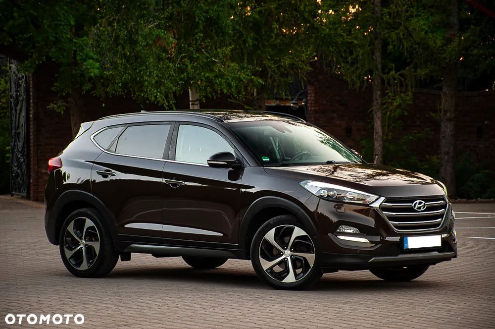 Hyundai Tucson 2.0 CRDI 4WD Automatik Premium - 8
