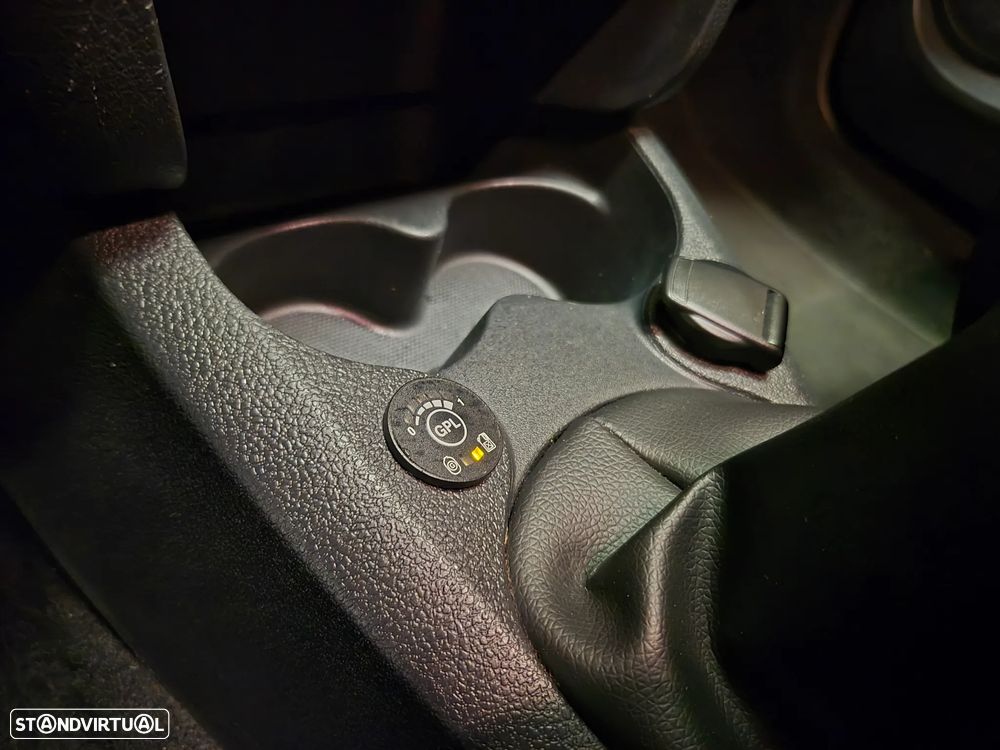 Dacia Sandero 0.9 TCe Stepway Bi-Fuel - 27