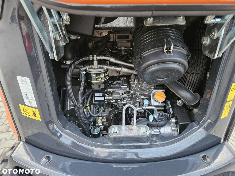 Hitachi DEMO , 229 godzin 2025 rok . ZX33U-6 ZX33 ZX33-6 ZX26 ZX 33 U - 6 | 2025 | DEMO Wersja | 229 mth | MINIKOPARKA - 26