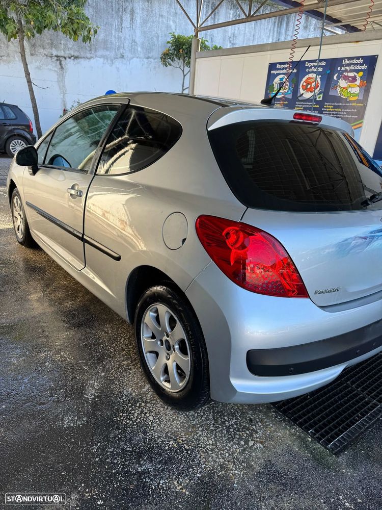 Peugeot 207 1.6 HDi Sport - 4