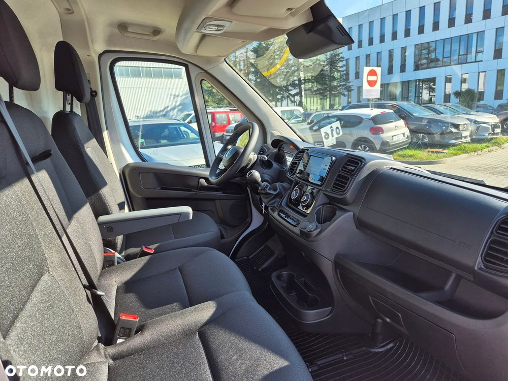Opel Movano Furgon L2H2 - 9