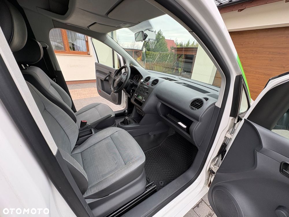 Volkswagen Caddy - 18