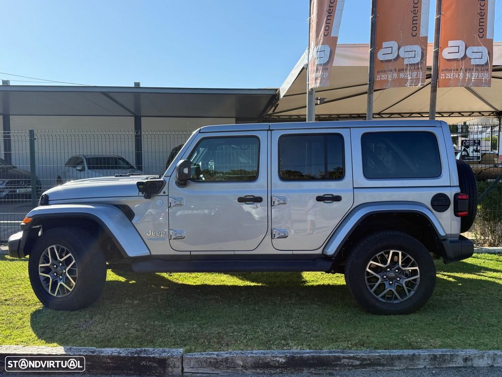Jeep Wrangler Unlimited - 2
