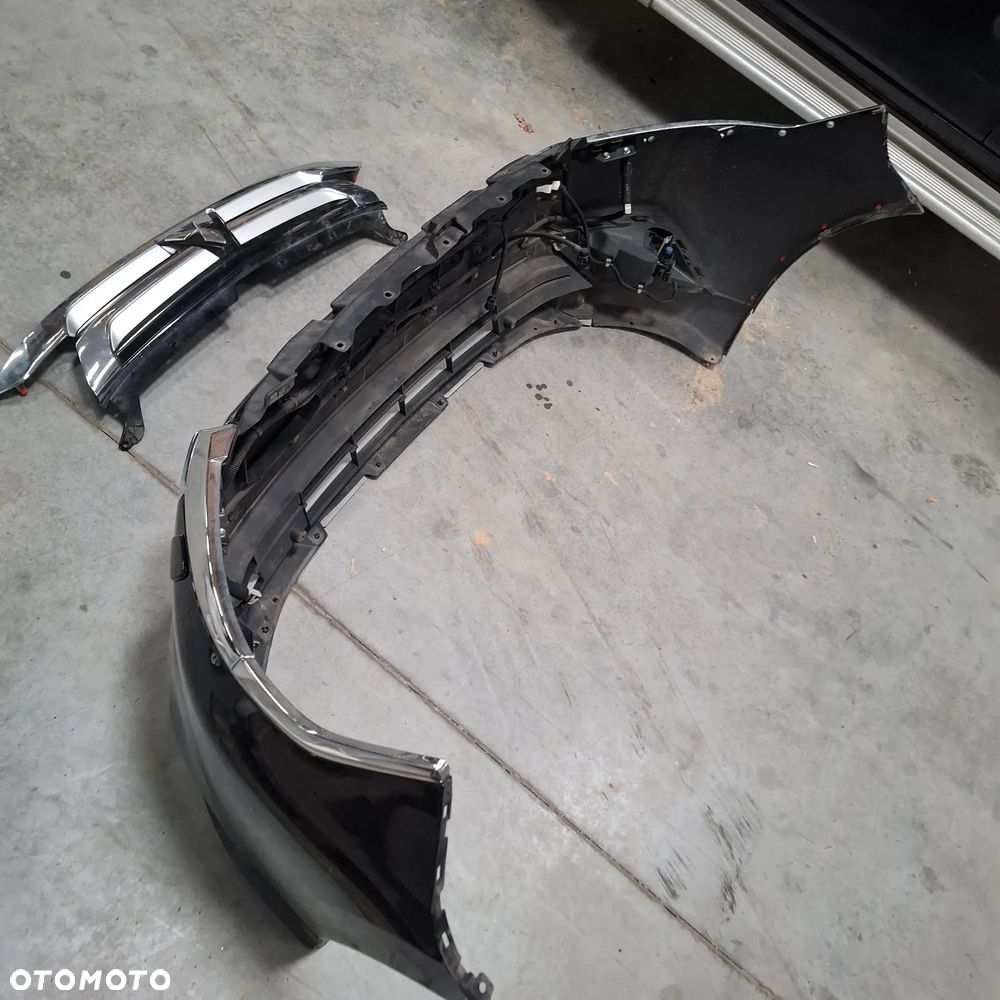 MITSUBISHI OUTLANDER III 3 15- LIFT ZDERZAK PRZÓD KOMPLETNY CHROMY x42 czarny w kolor demontaz - 14