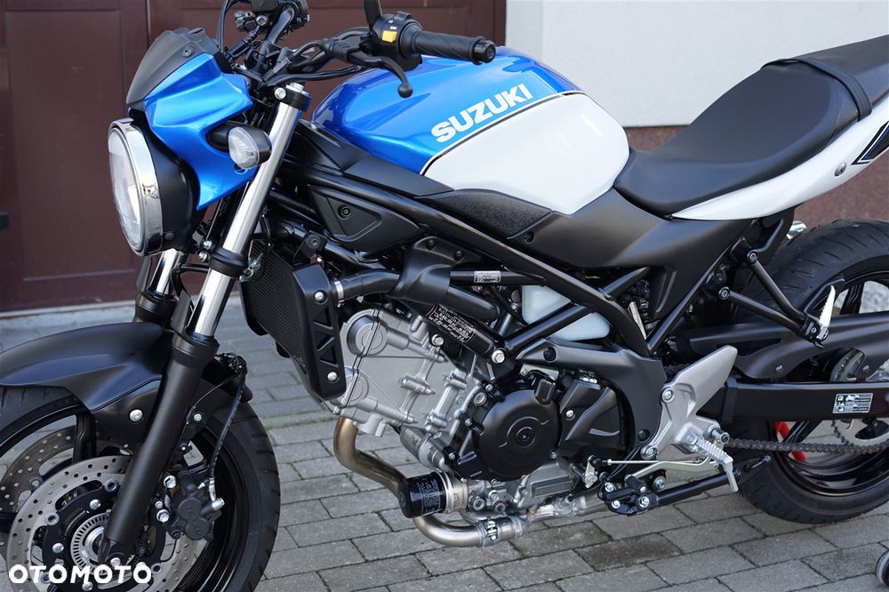 Suzuki SV - 30