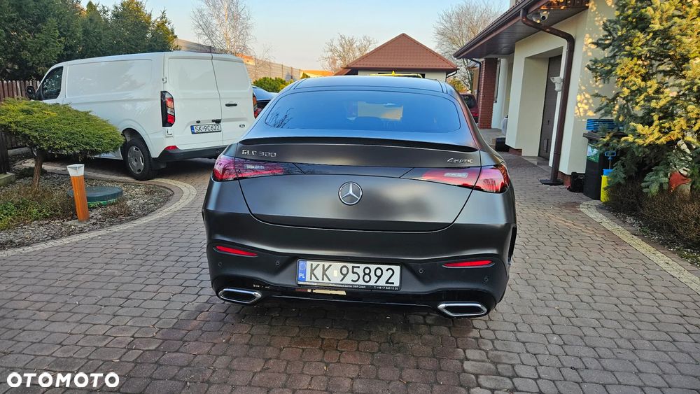 Mercedes-Benz GLC - 10