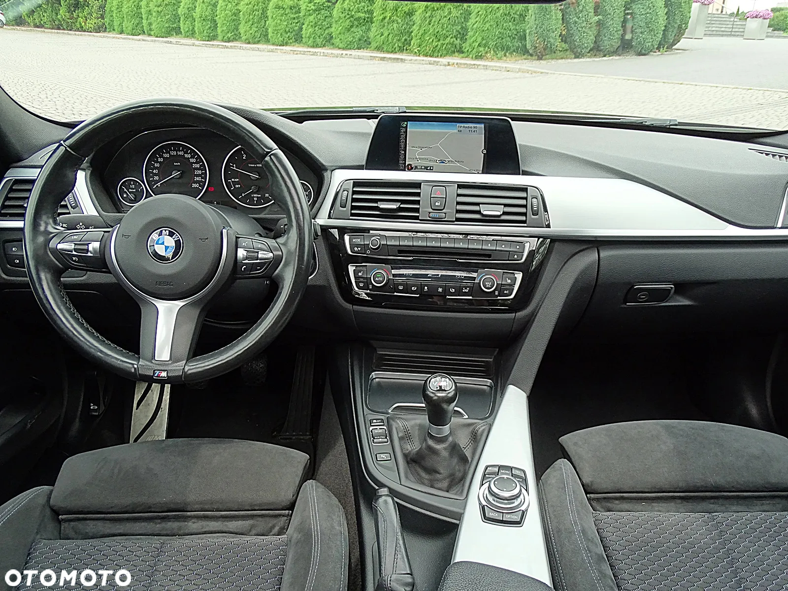 BMW Seria 3 320d xDrive M Sport - 34