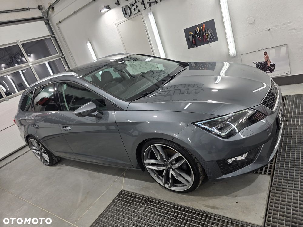 Seat Leon 2.0 TDI DPF Start&Stop FR - 19
