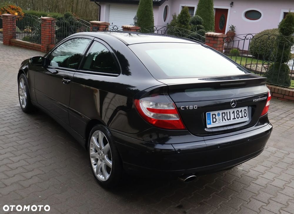 Mercedes-Benz Klasa C 180 Kompressor Automatik - 5