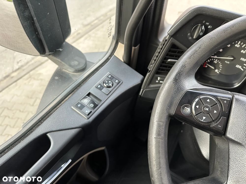 Mercedes-Benz ACTROS MP4 1842 - 10