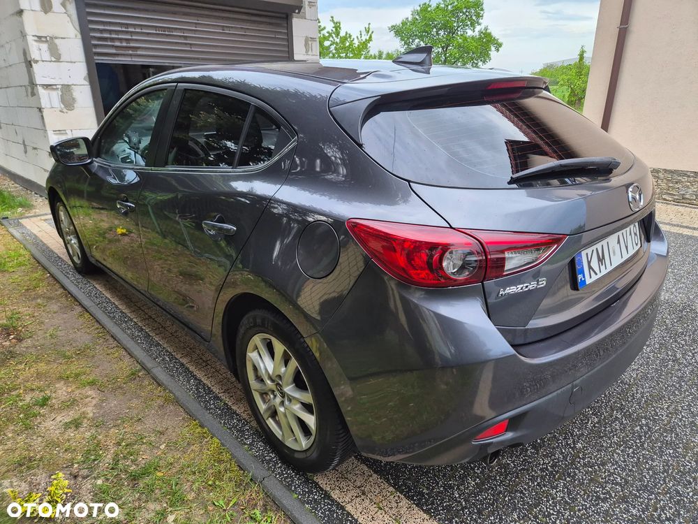 Mazda 3 - 5