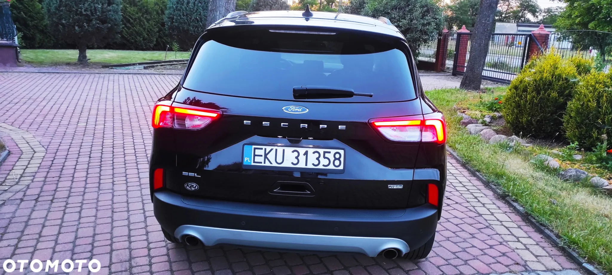 Ford Kuga 2.5 Duratec PHEV TITANIUM - 11