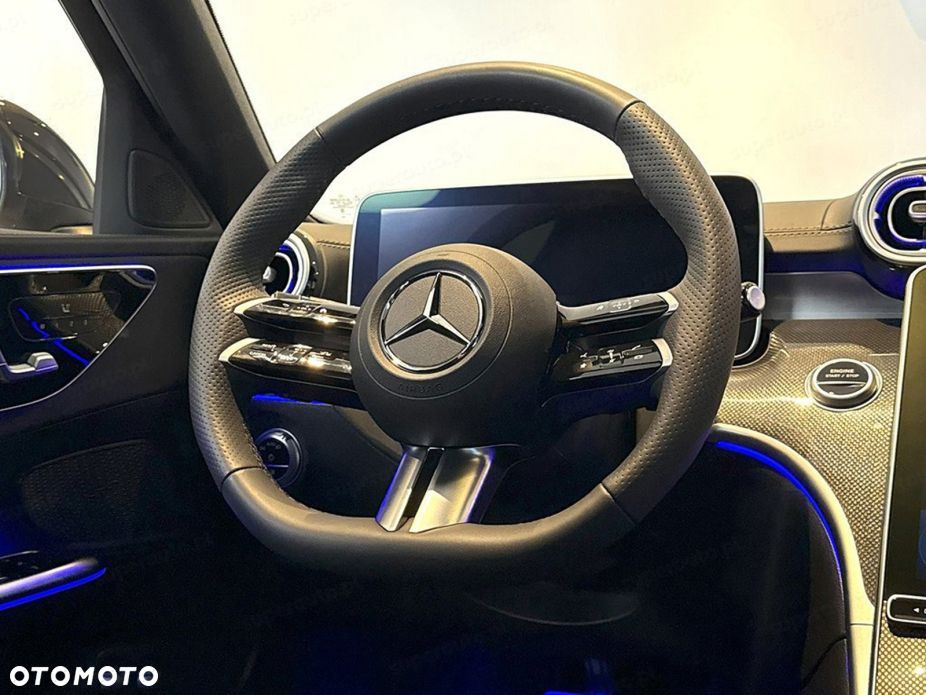 Mercedes-Benz Klasa C 200 mHEV 4-Matic AMG - 13