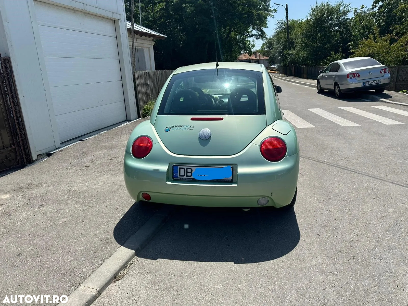 Volkswagen New Beetle - 6