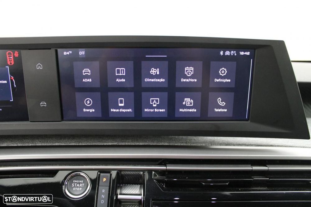 Peugeot E-5008 210 Allure Business - 32