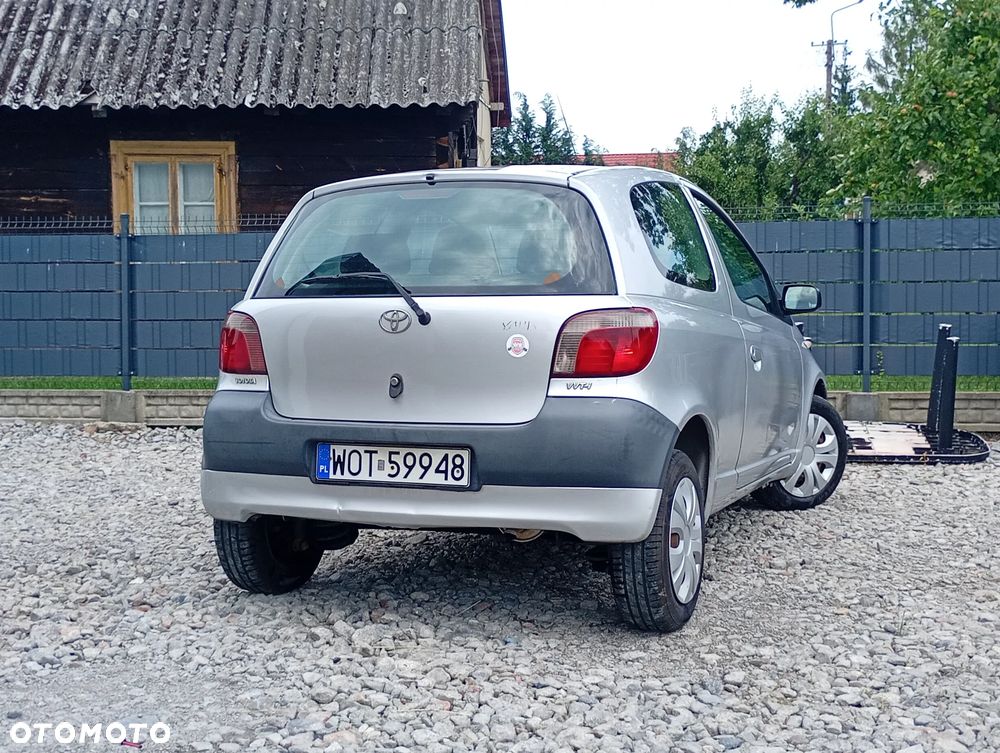 Toyota Yaris - 3