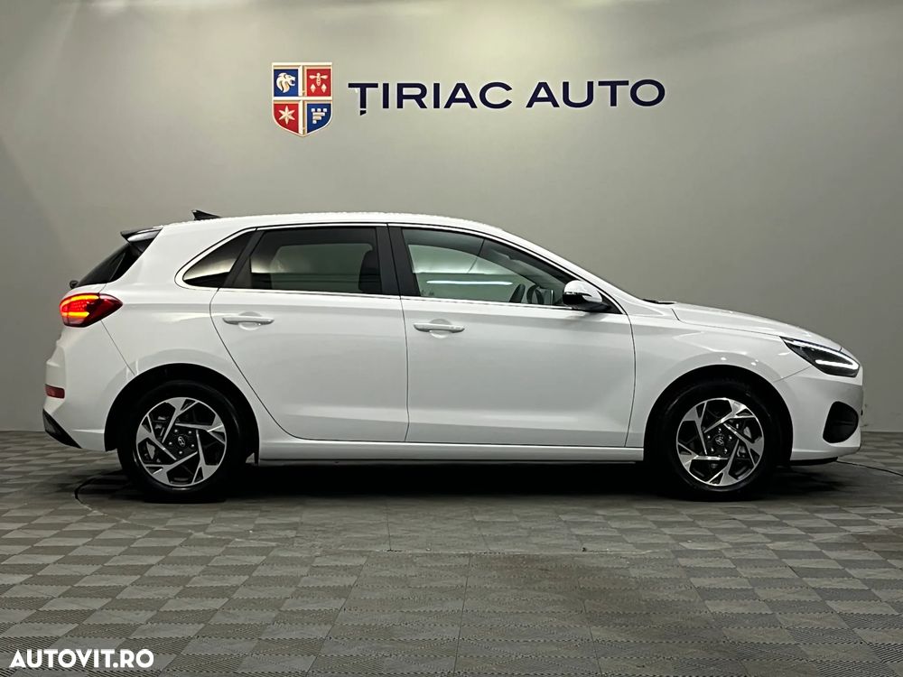 Hyundai i30 1.5 96CP M/T Highway - 7