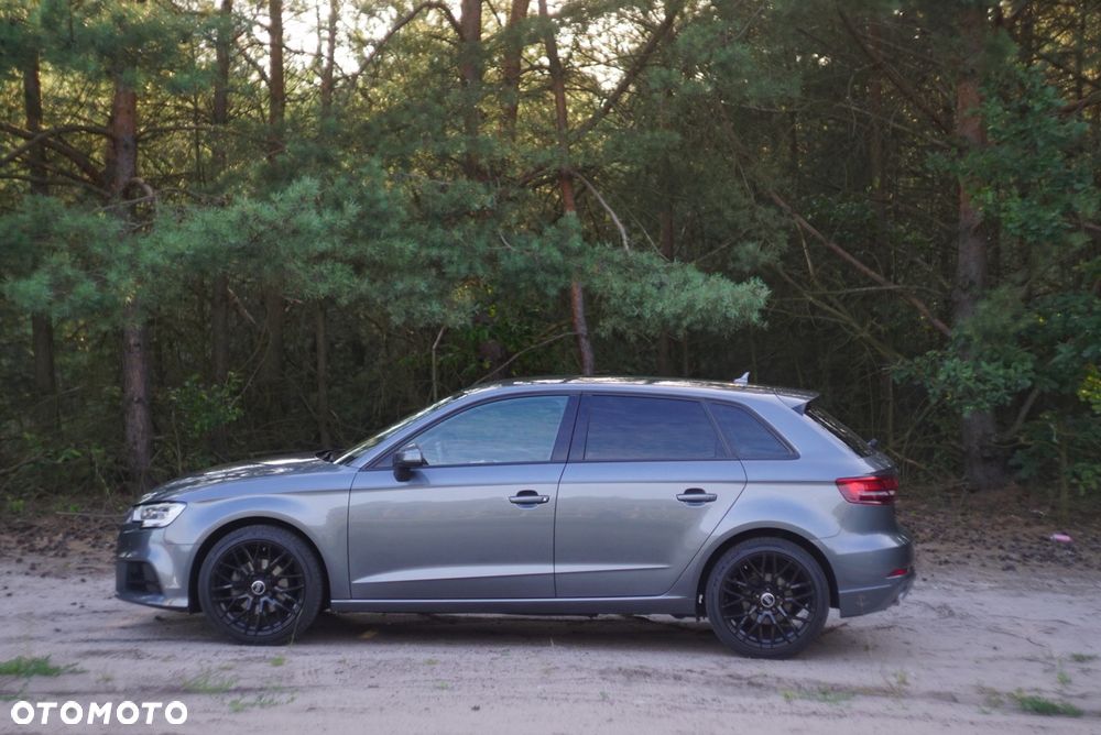 Audi A3 Sportback 1.6 TDI Sport S tronic - 3