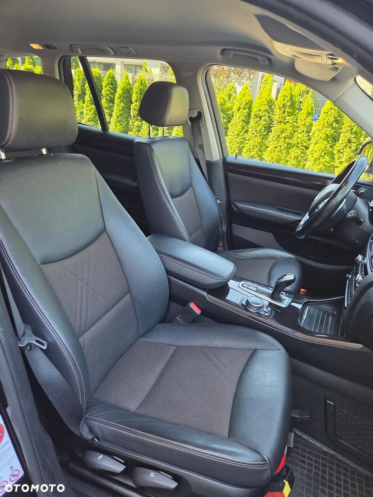BMW X3 xDrive28i xLine - 25