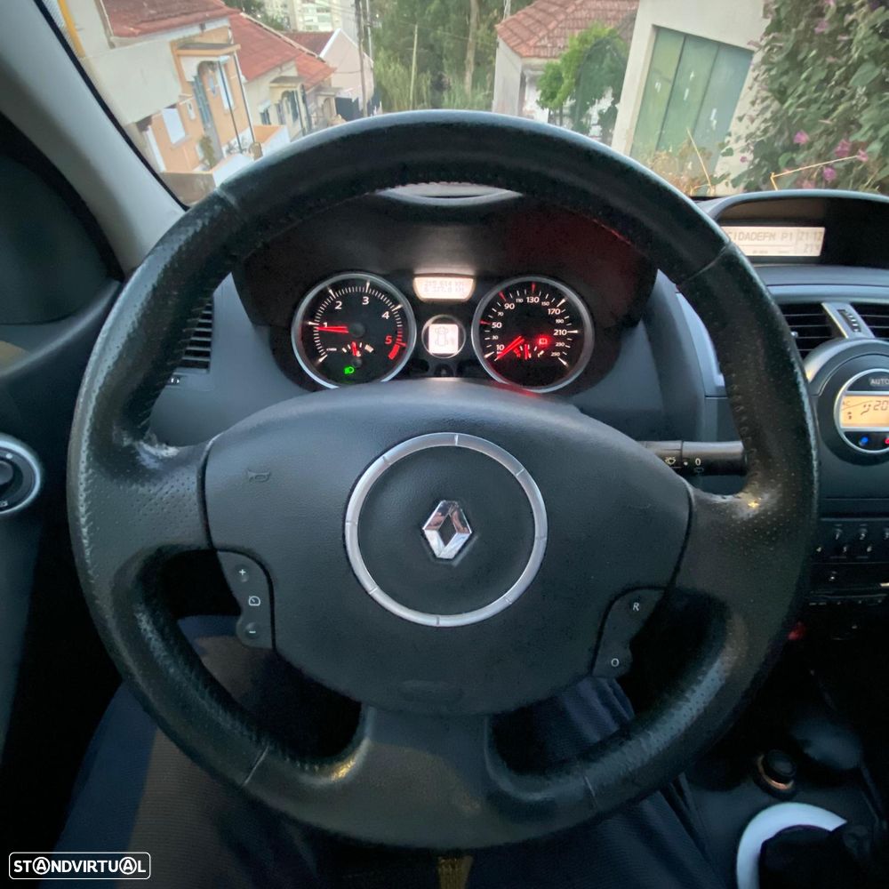 Renault Mégane Break 1.5 dCi Dynamique Luxe - 9