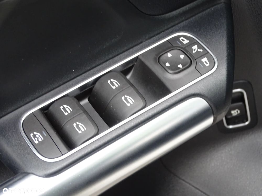 Mercedes-Benz Klasa B 180 Style - 17