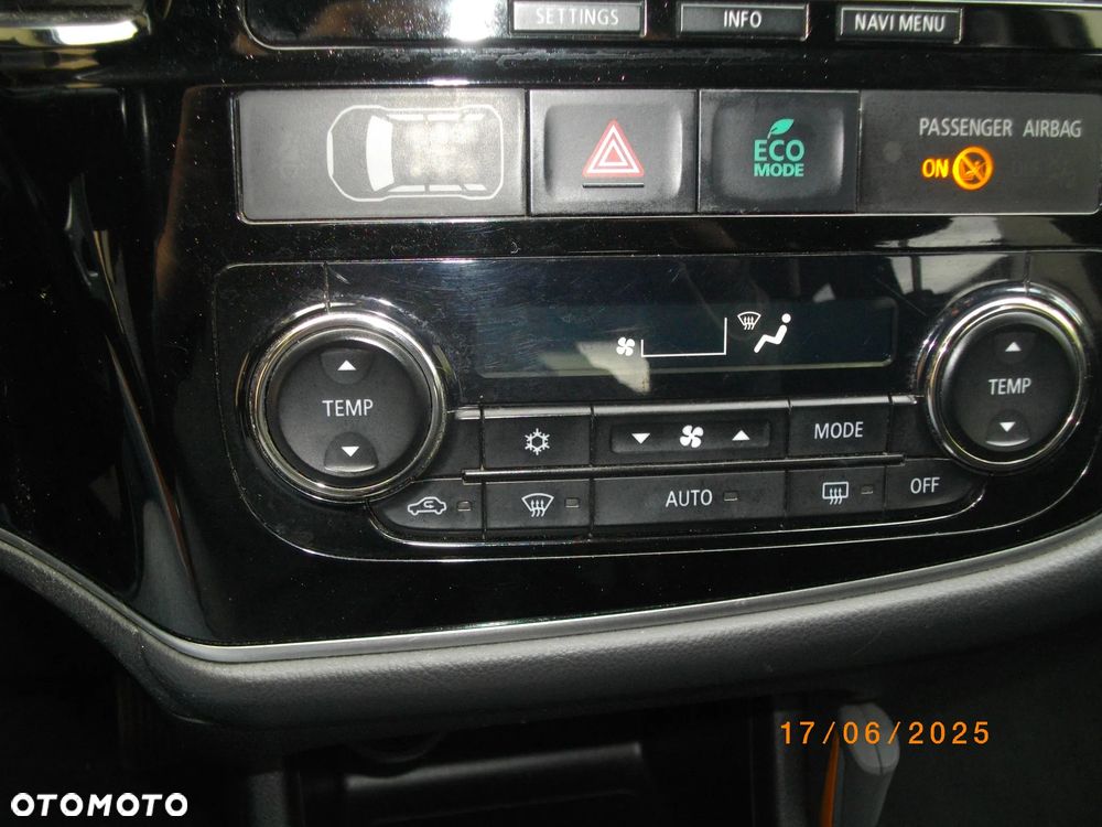 Mitsubishi Outlander Instyle NAVI - 13