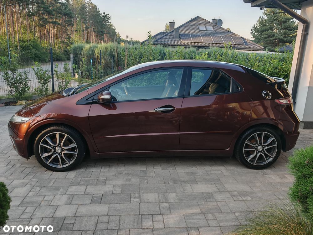 Honda Civic 1.8 GT Special Edition - 13