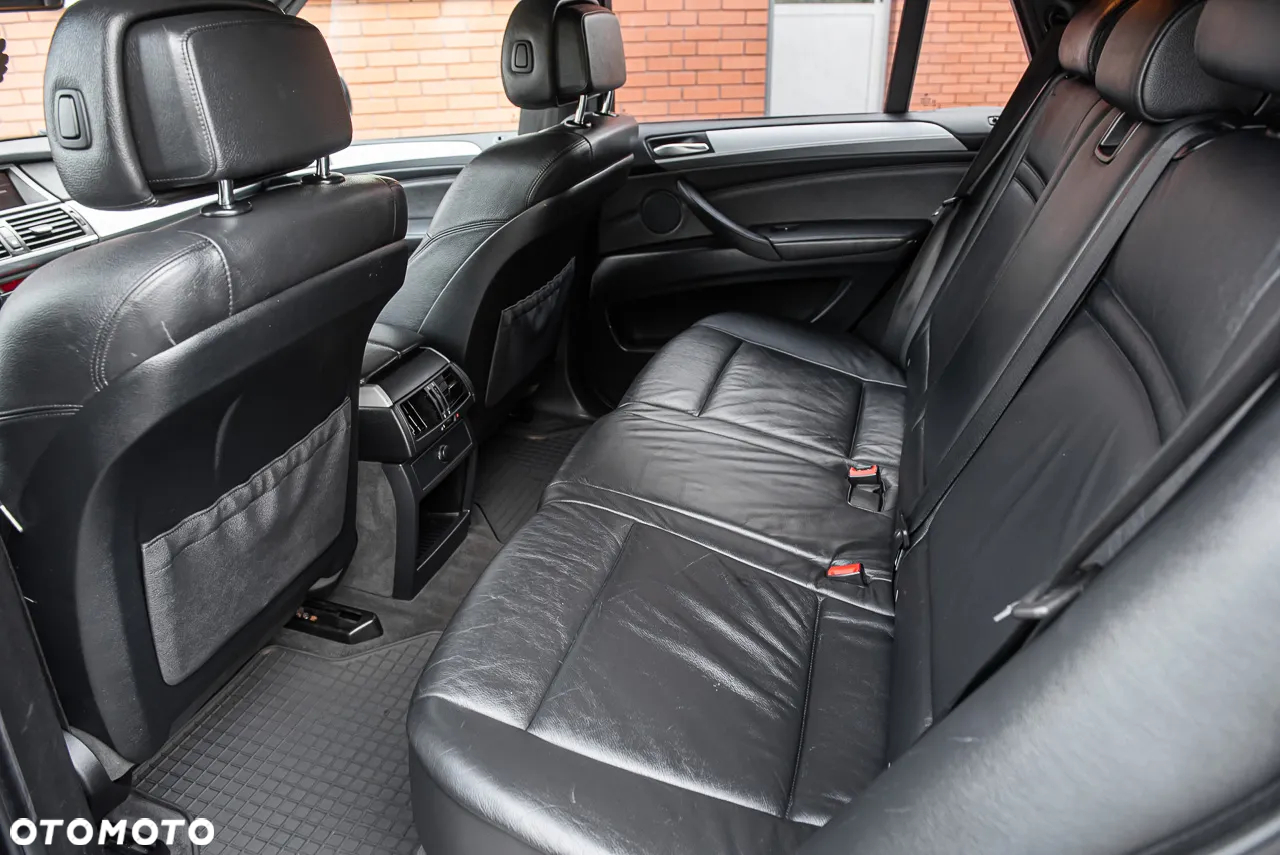 BMW X5 xDrive35d - 23