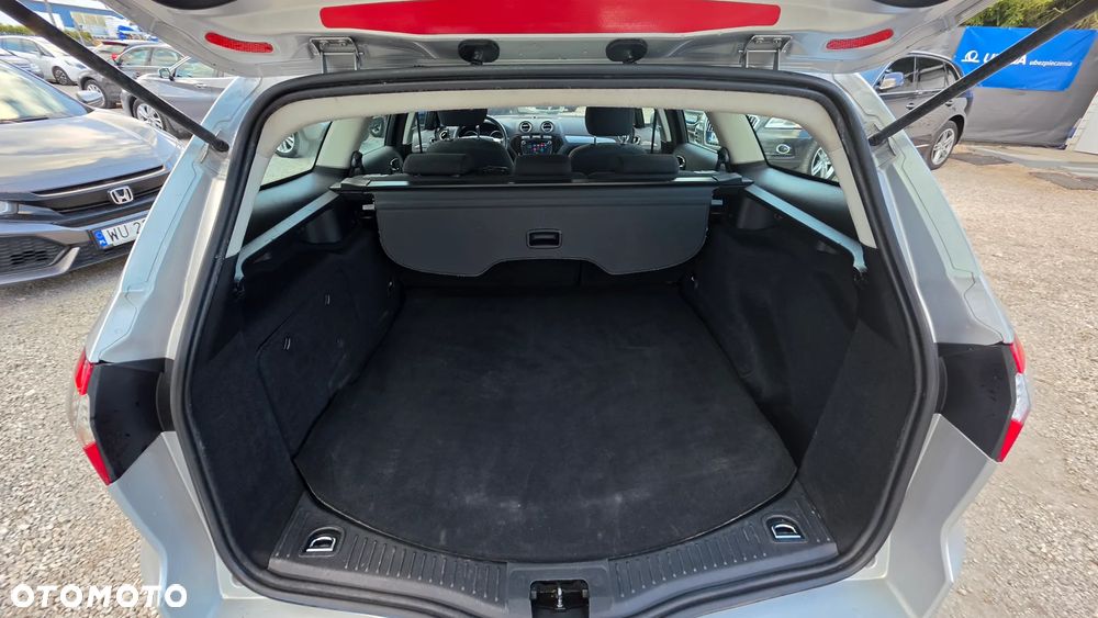 Ford Mondeo - 23