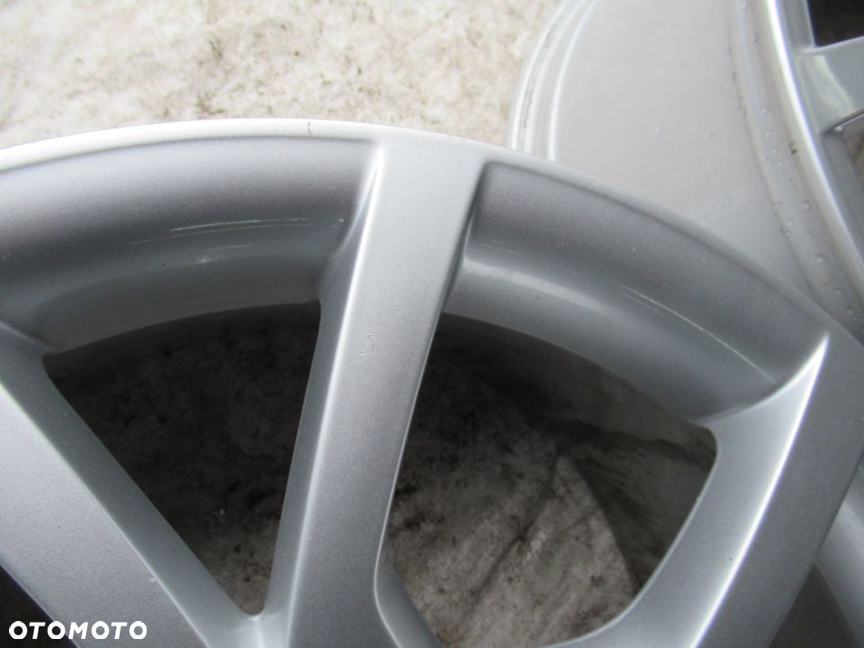 Felgi Audi A5 S5 A6 A4 Q5 8,5Jx18 et29 5x112 8T0601025E - 11
