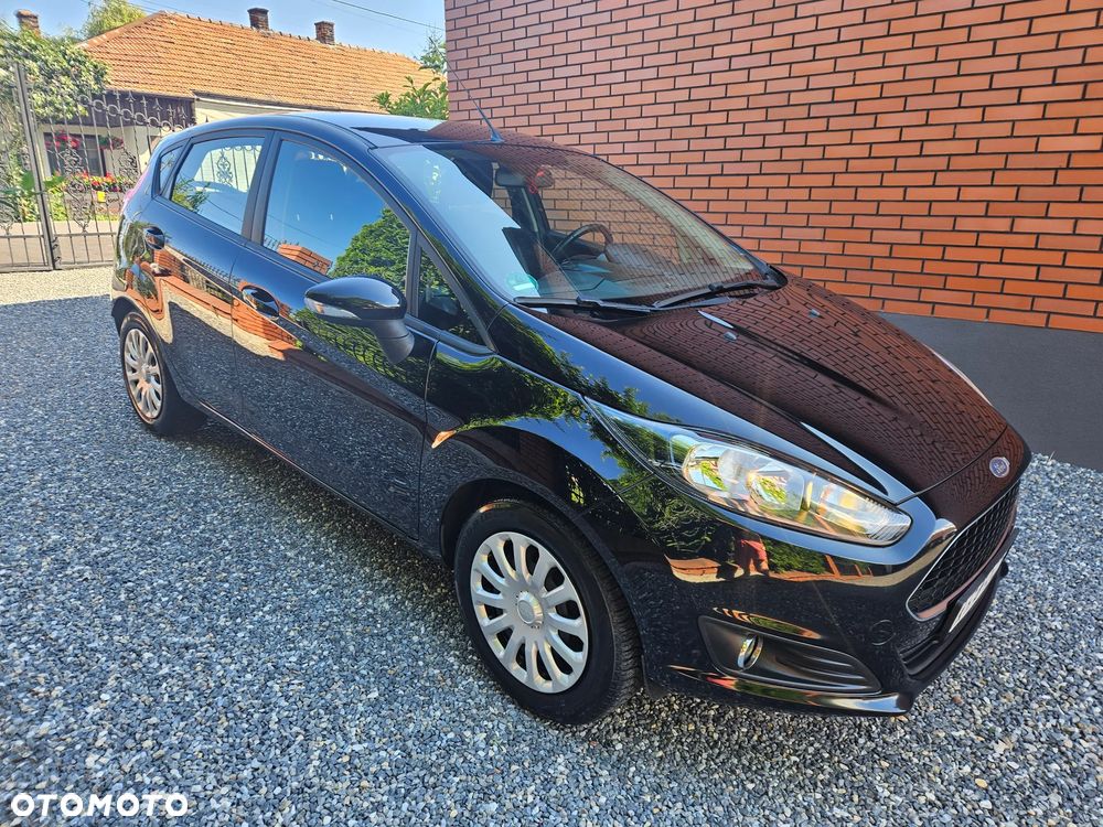 Ford Fiesta - 2