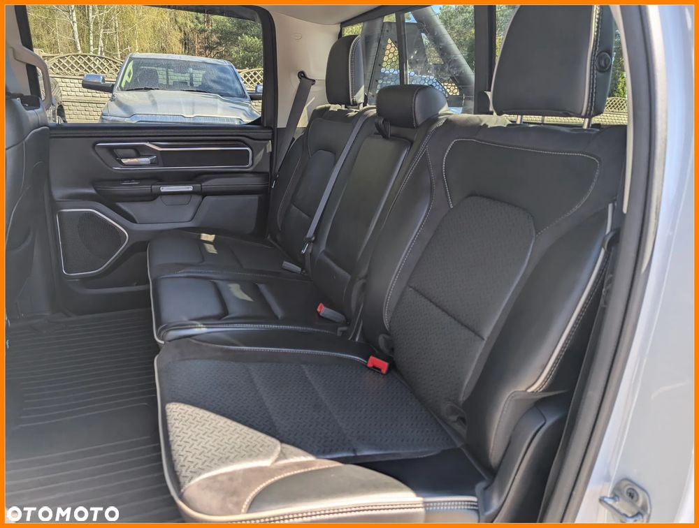 RAM 1500 Crew Cab Laramie - 15