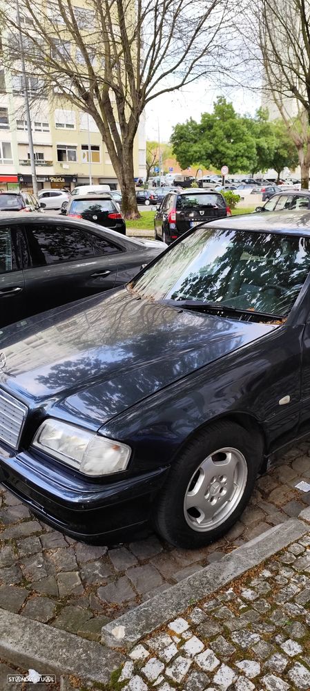 Mercedes-Benz C 200 - 2