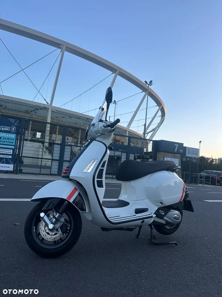 Vespa GTS - 30