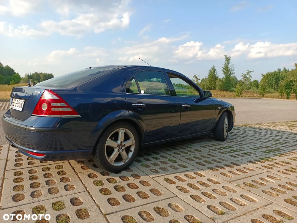Ford Mondeo - 4