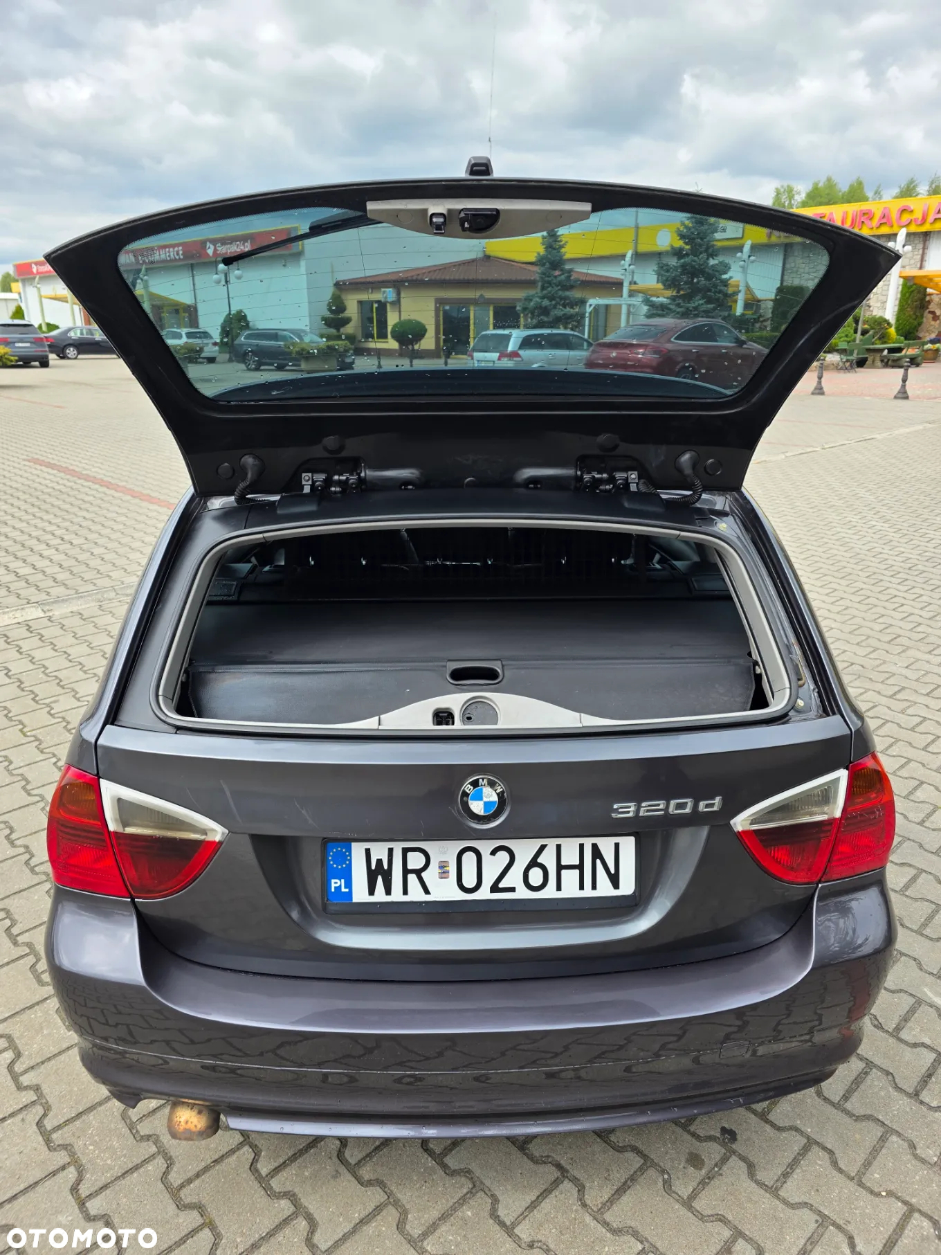 BMW Seria 3 320d - 9