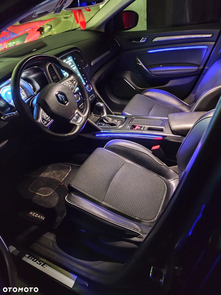 Renault Megane Grandtour ENERGY dCi 110 EDC BOSE EDITION - 29