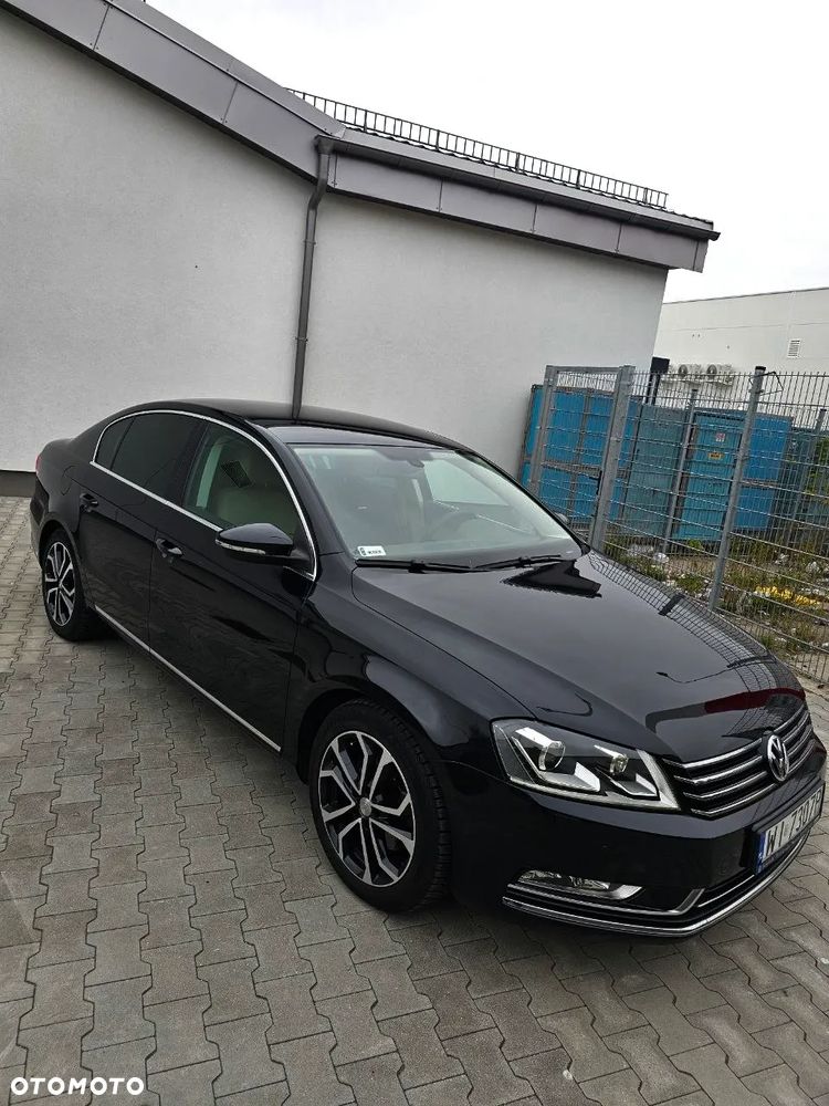Volkswagen Passat 2.0 TSI Highline DSG - 2