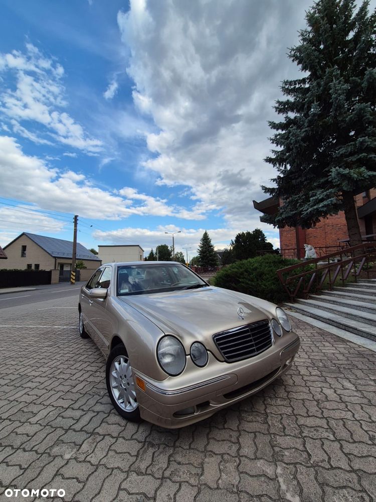 Mercedes-Benz Klasa E - 5