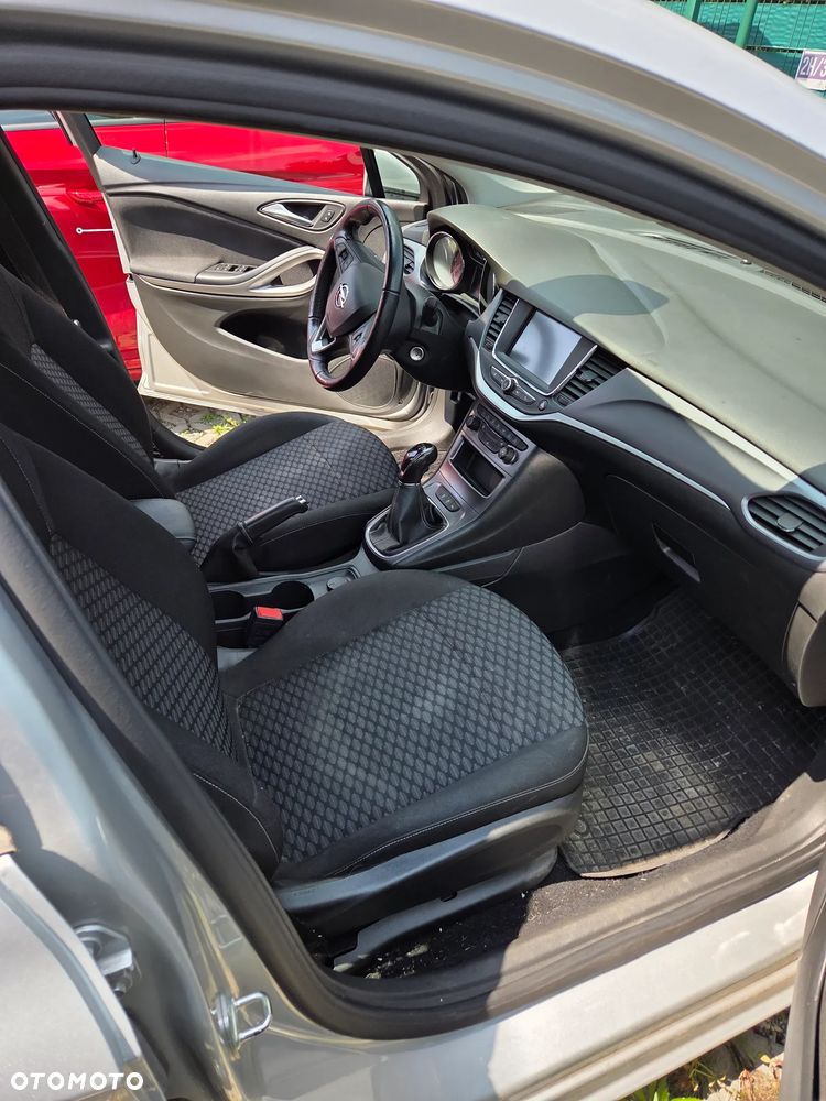 Opel Astra 1.5 D Start/Stop 2020 - 8