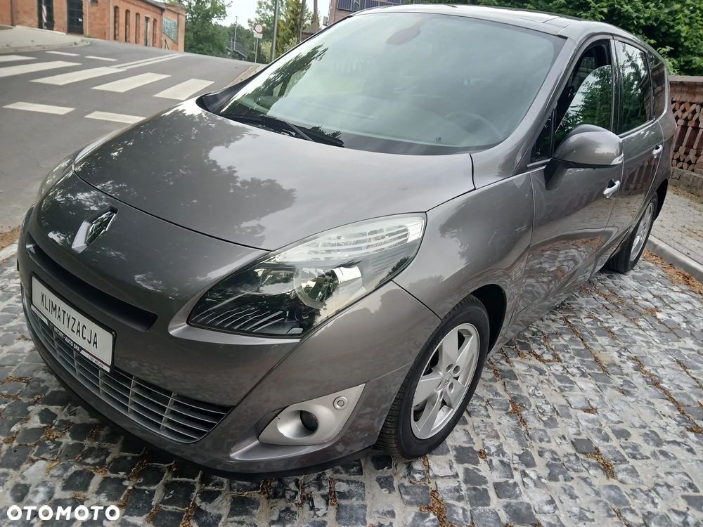 Renault Scenic - 2