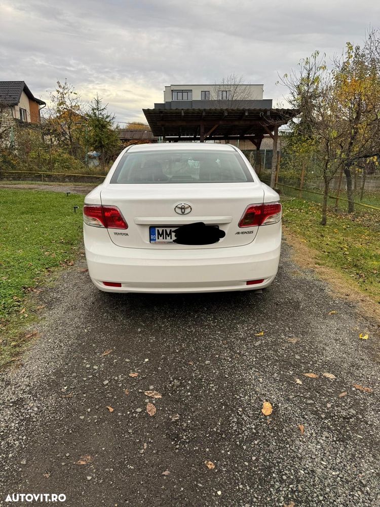Toyota Avensis 2.0 D-4D Executive - 2
