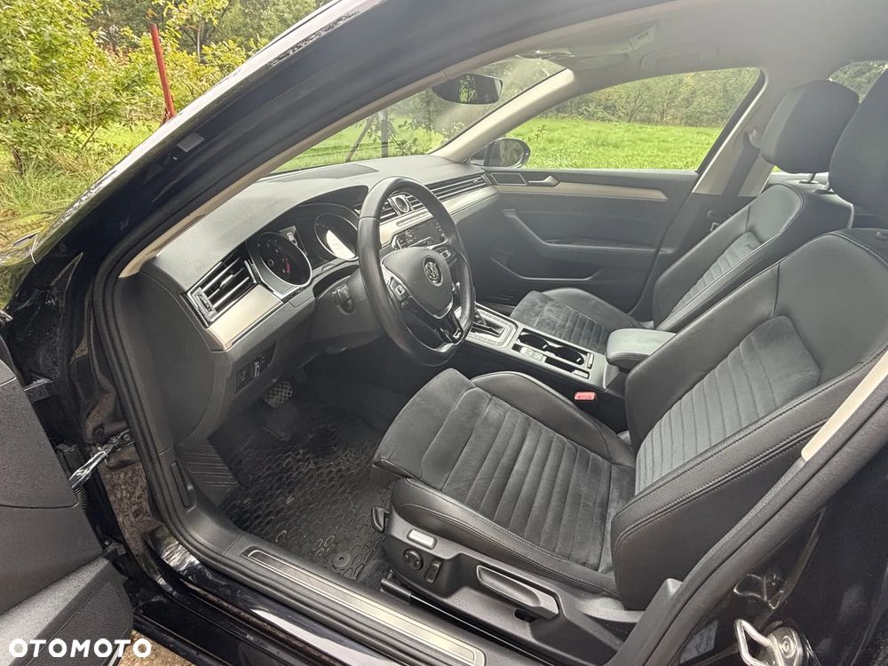 Volkswagen Passat 1.8 TSI BMT Highline DSG - 33