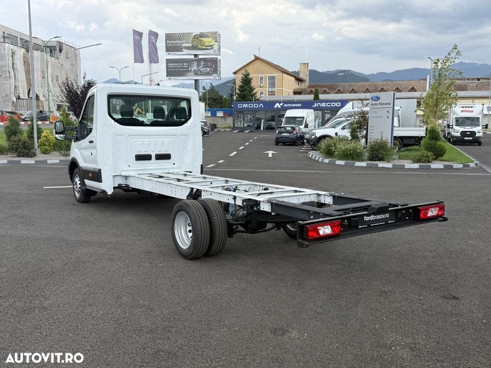 Ford Transit - 4