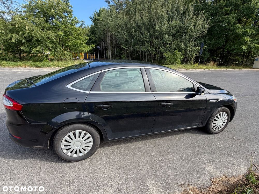 Ford Mondeo 2.0 TDCi Titanium - 11