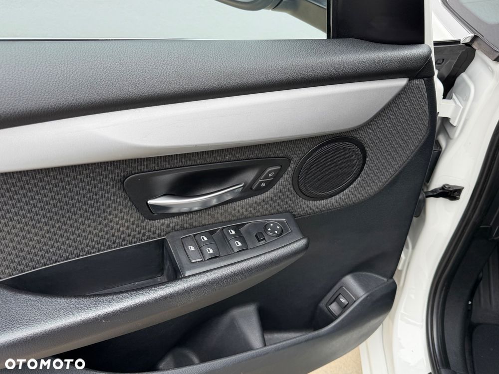 BMW Seria 2 218d Advantage - 18