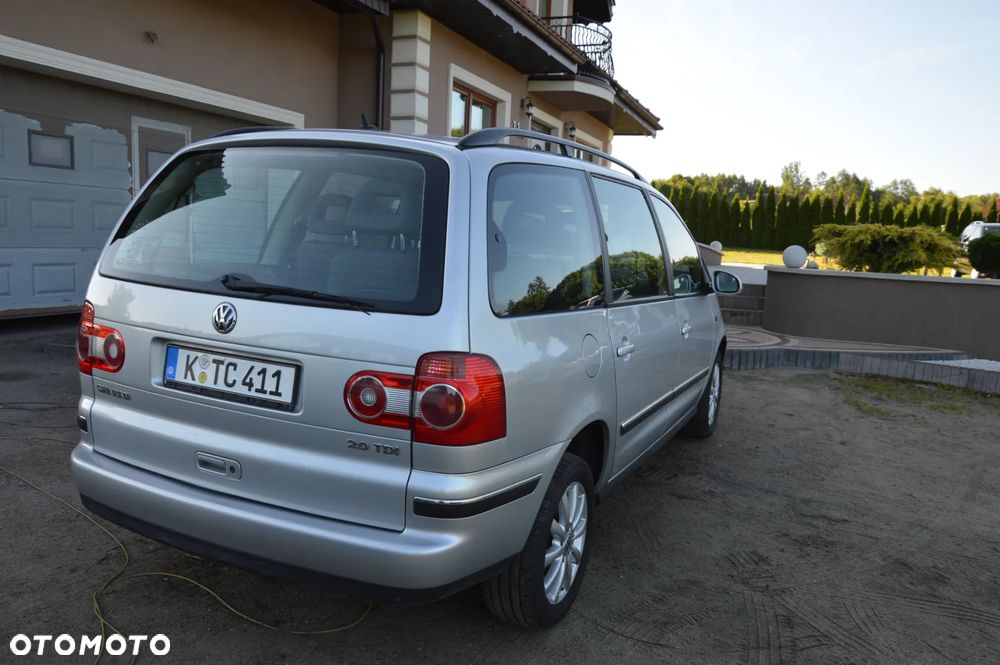 Volkswagen Sharan 2.0 TDI Sportline - 15