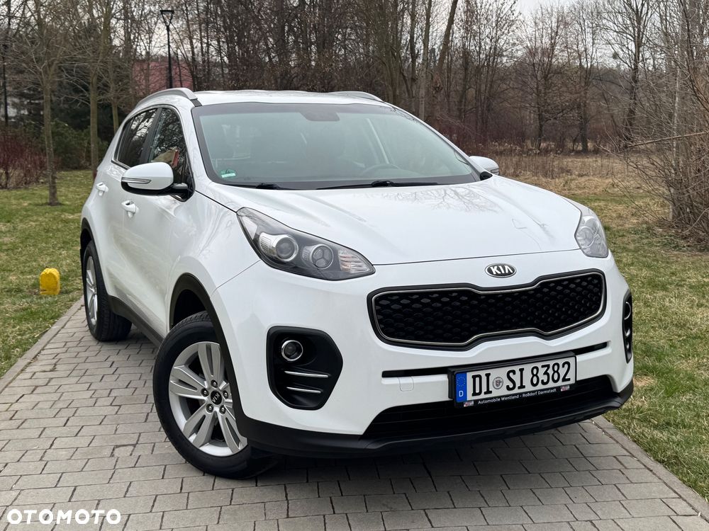 Kia Sportage 1.6 GDI 2WD DREAM-TEAM EDITION - 3