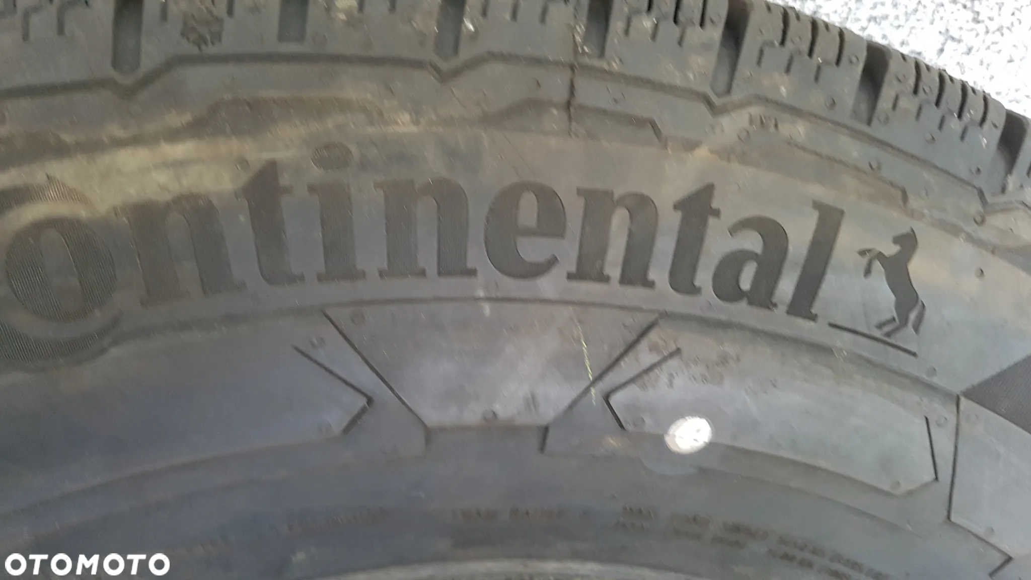 CONTINENTAL VANCO CONTACT WINTER  225/75R16C   225/75/16C - 10