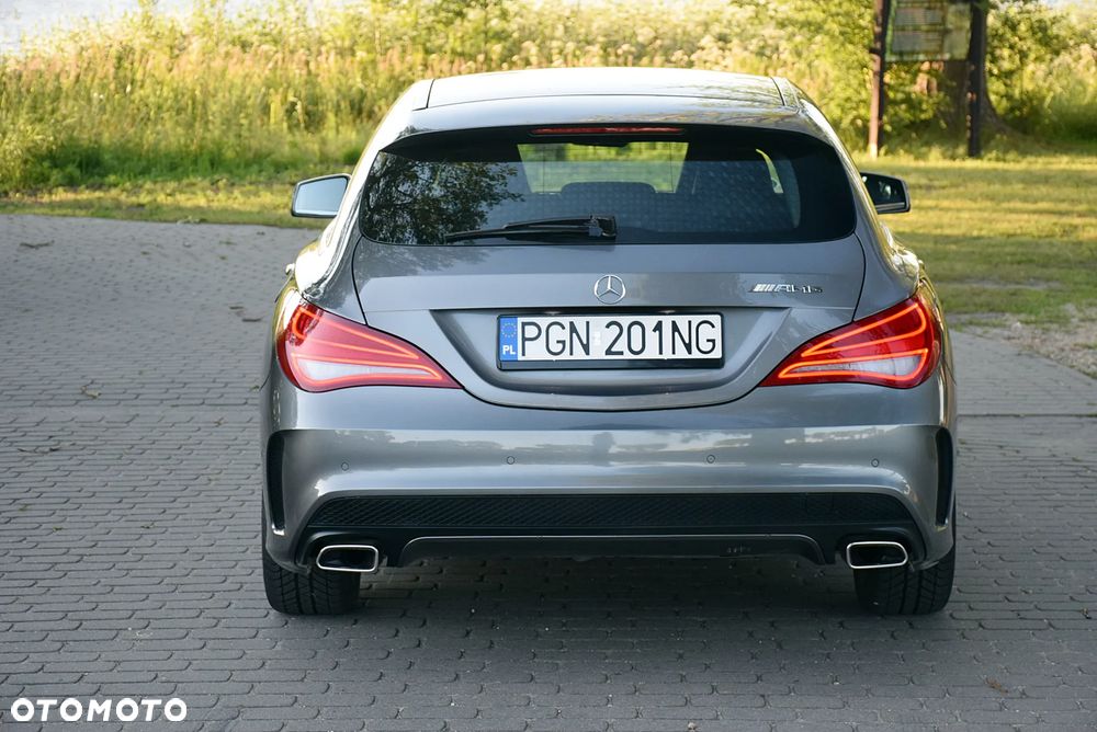 Mercedes-Benz CLA 200 7G-DCT UrbanStyle Edition - 9